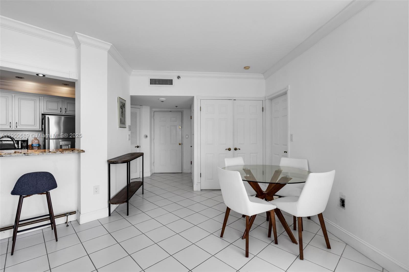 BRICKELL KEY II CONDO - Residential