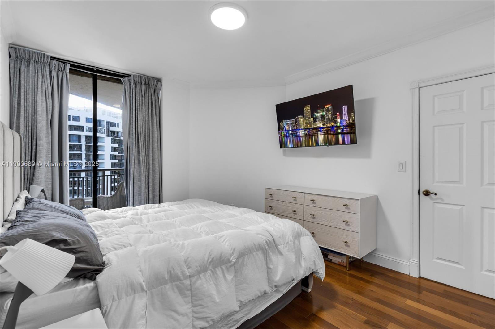 BRICKELL KEY II CONDO - Residential