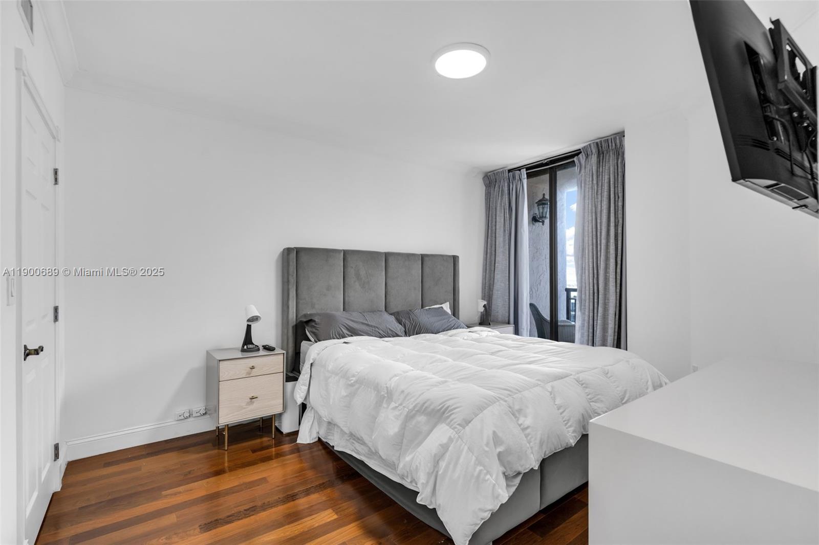 BRICKELL KEY II CONDO - Residential