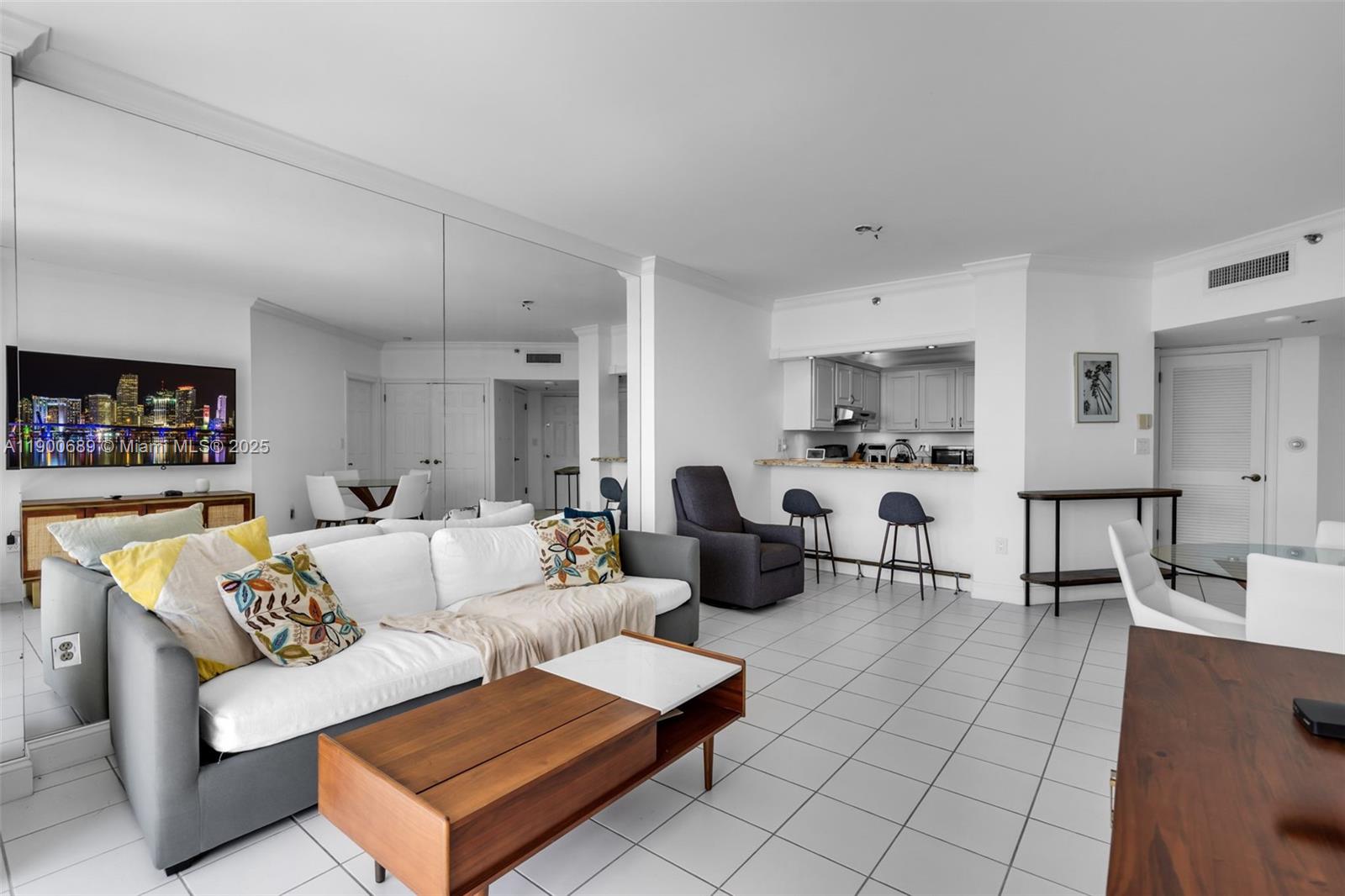 BRICKELL KEY II CONDO - Residential