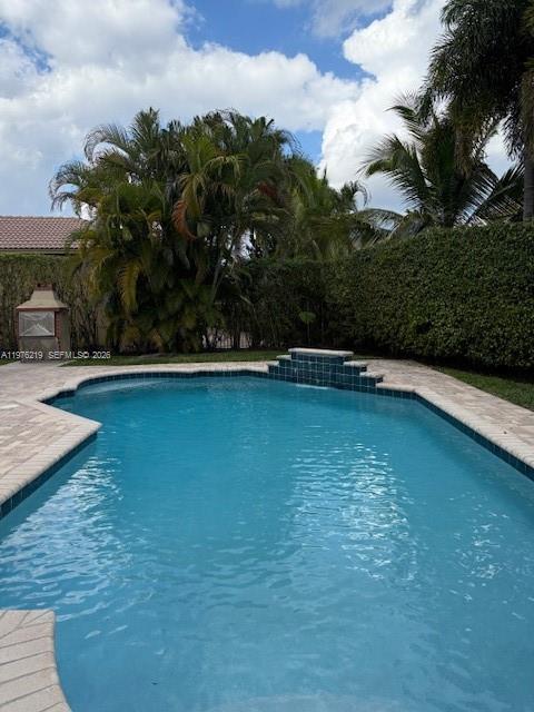 ISLES AT WESTON - Residential