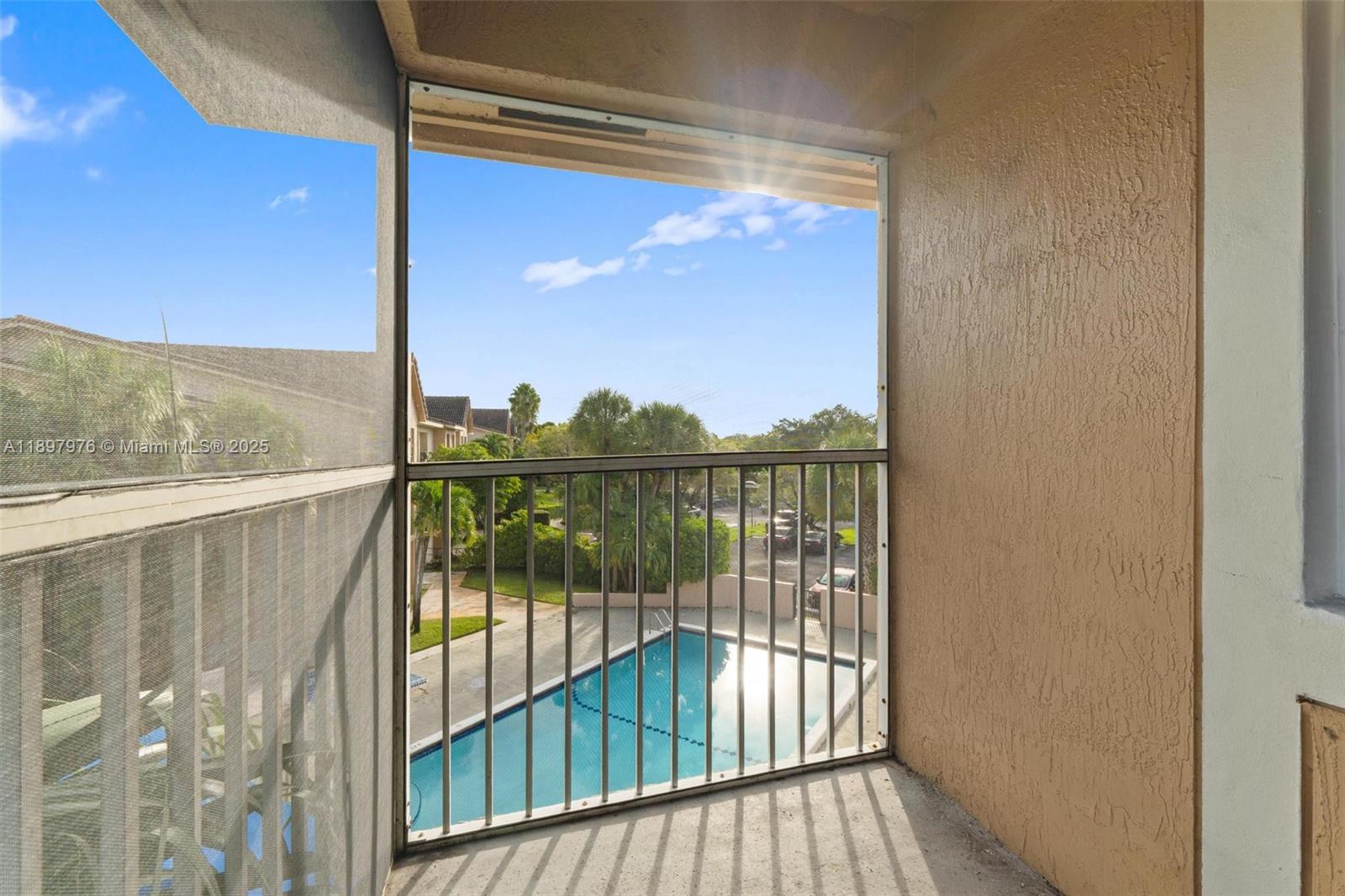 TARA II CONDO - Residential