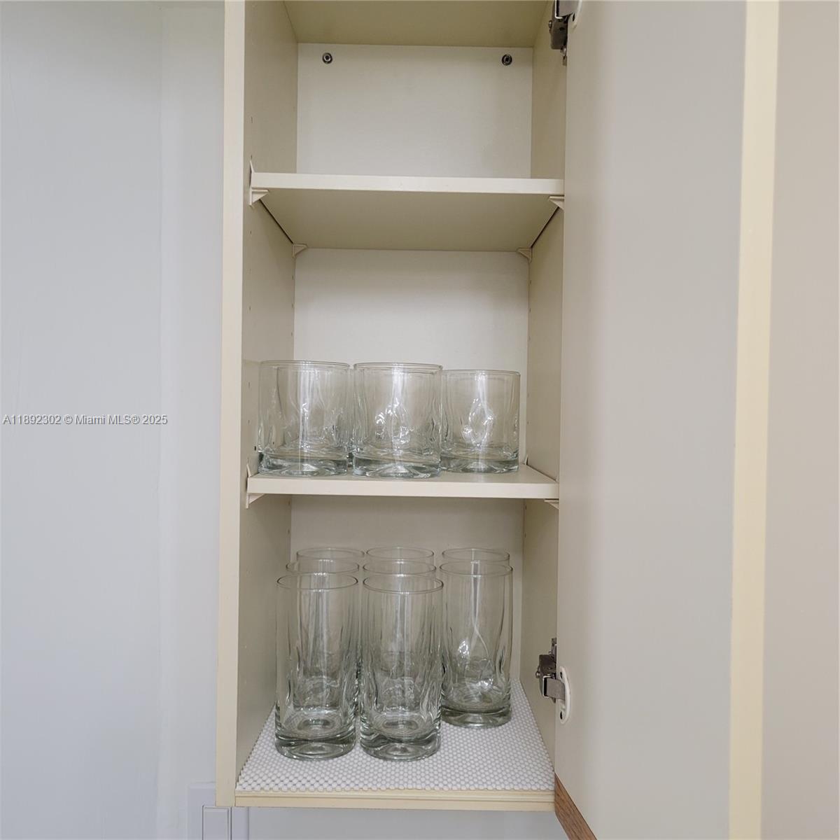 EL VIENTO AT BOCA POINTE - Residential Lease