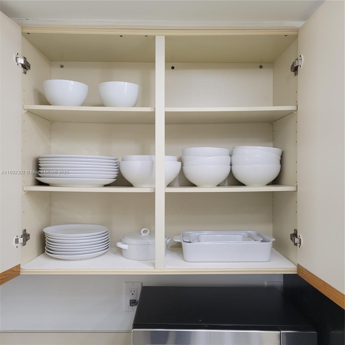 EL VIENTO AT BOCA POINTE - Residential Lease