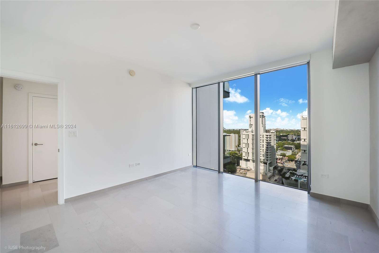 RISE CONDO - Residential Lease