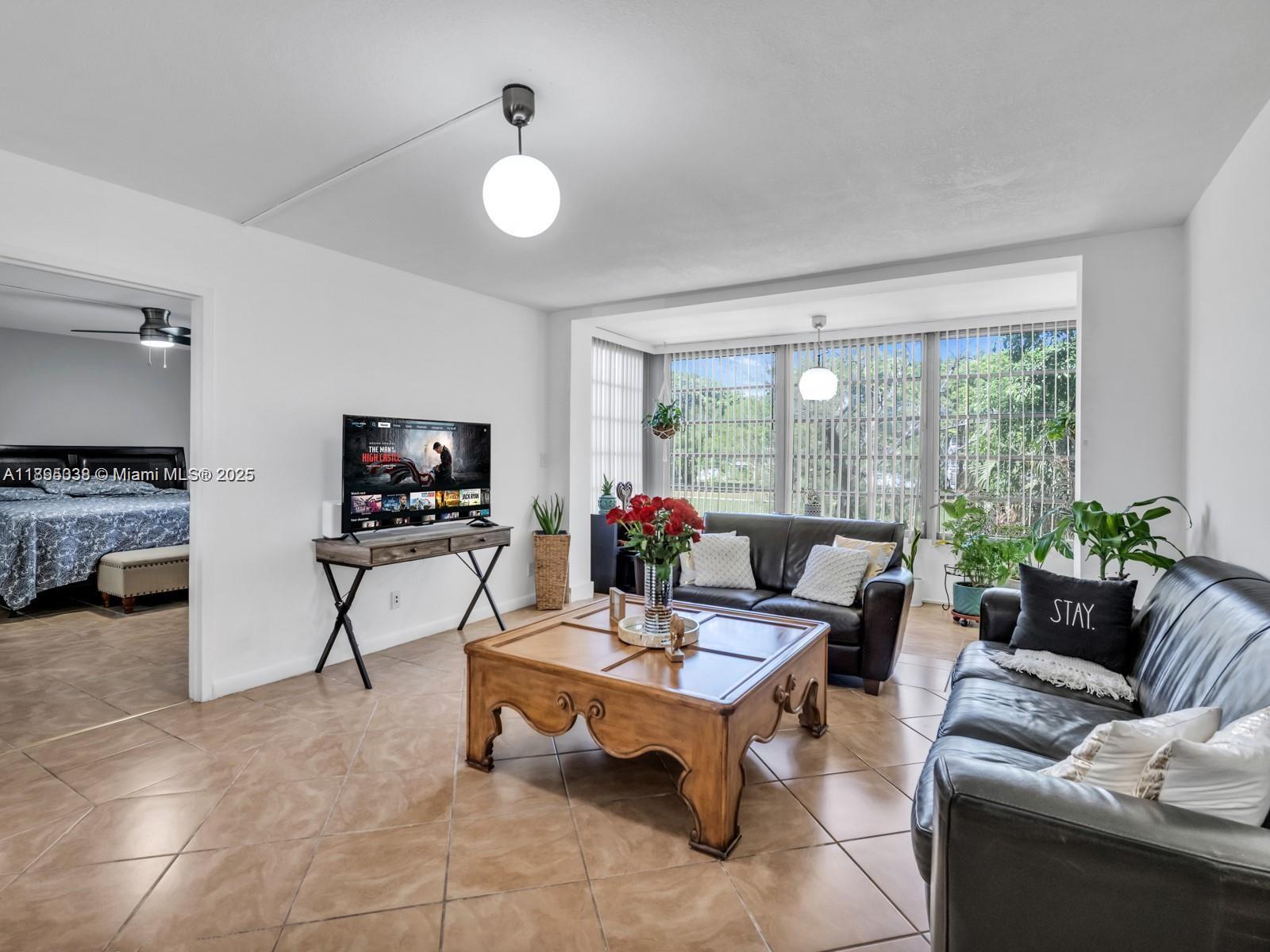 SANDS POINT CONDOMINIUM V - Residential Lease