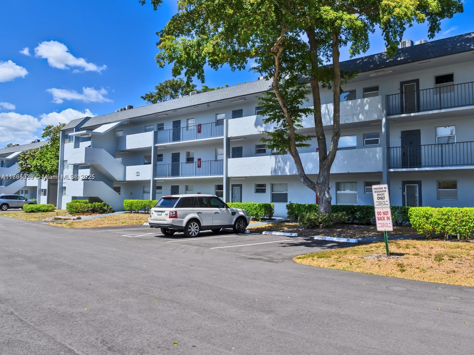 SANDS POINT CONDOMINIUM V - Residential Lease