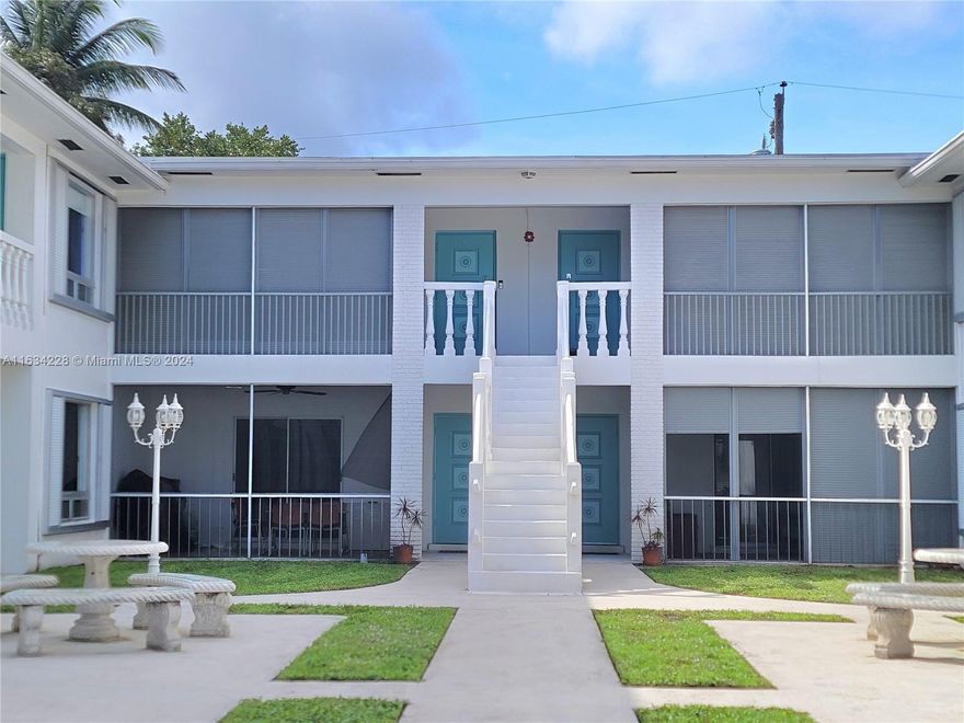 GOLF & BEACH HIDE-A-WAY!  CLOSE TO EVERYTHING!  Walking Distance To The NEW HOLLYWOOD GOLF & COUNTRY CLUB, & DOWNTOWN. Close To HOLLYWOOD BEACH & BROADWALK. Can Be Leased Right Away Or make This Spacious, Cute 2 Bedrooms, 2 Full Baths With Screened Porch Your Home!  Partially Furnished, New A/C, Low Maintenance $578.67/mo Paid Quarterly. Financing As A Primary Residence 25% Down, Vacation, Investment or Secondary Home 30% Down.