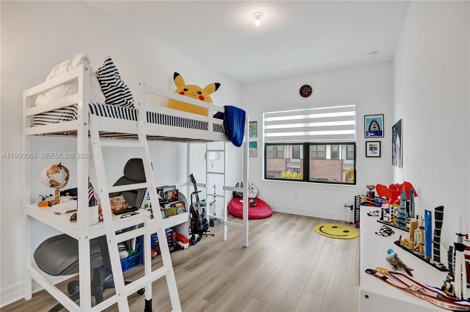 AMERICAN EXPRESS TRACT - Residential