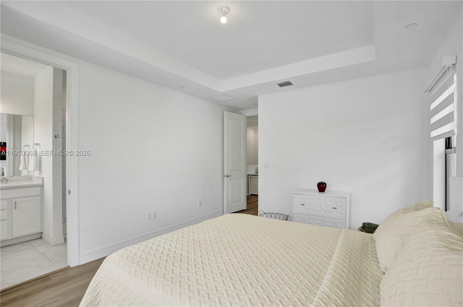 AMERICAN EXPRESS TRACT - Residential