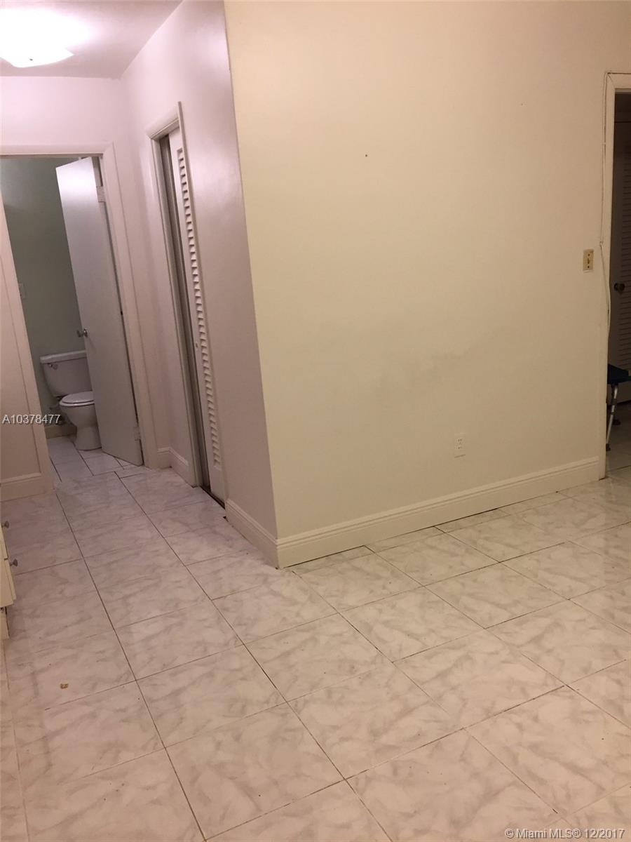 CAROL CITY 4TH ADDN - Residential