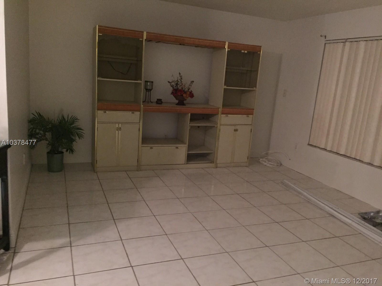 CAROL CITY 4TH ADDN - Residential