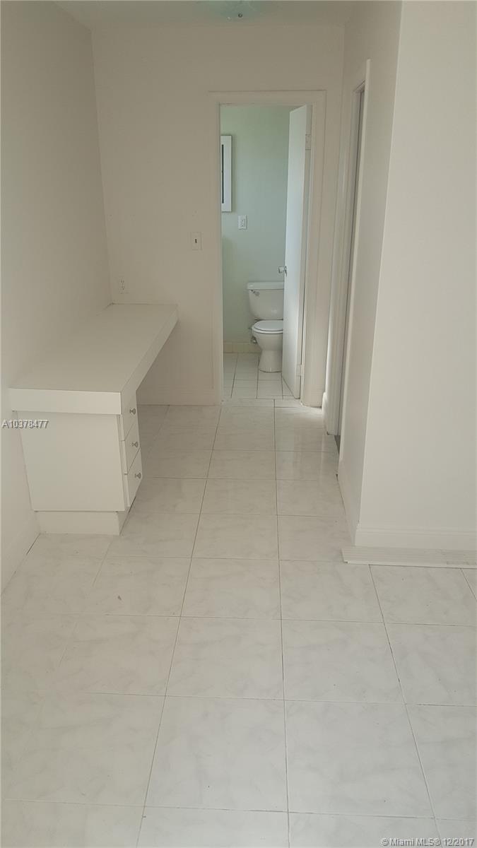 CAROL CITY 4TH ADDN - Residential