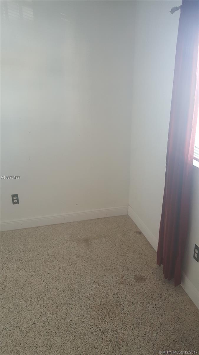 CAROL CITY 4TH ADDN - Residential