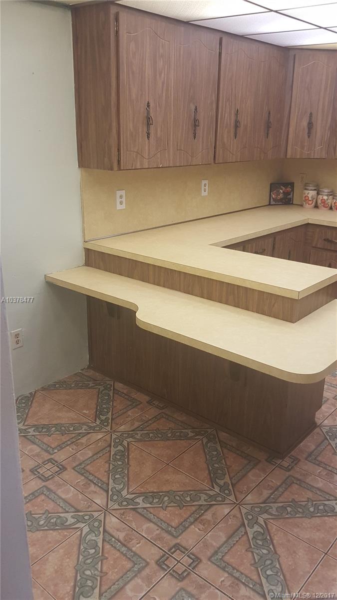 CAROL CITY 4TH ADDN - Residential