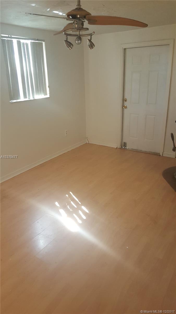 CAROL CITY 4TH ADDN - Residential