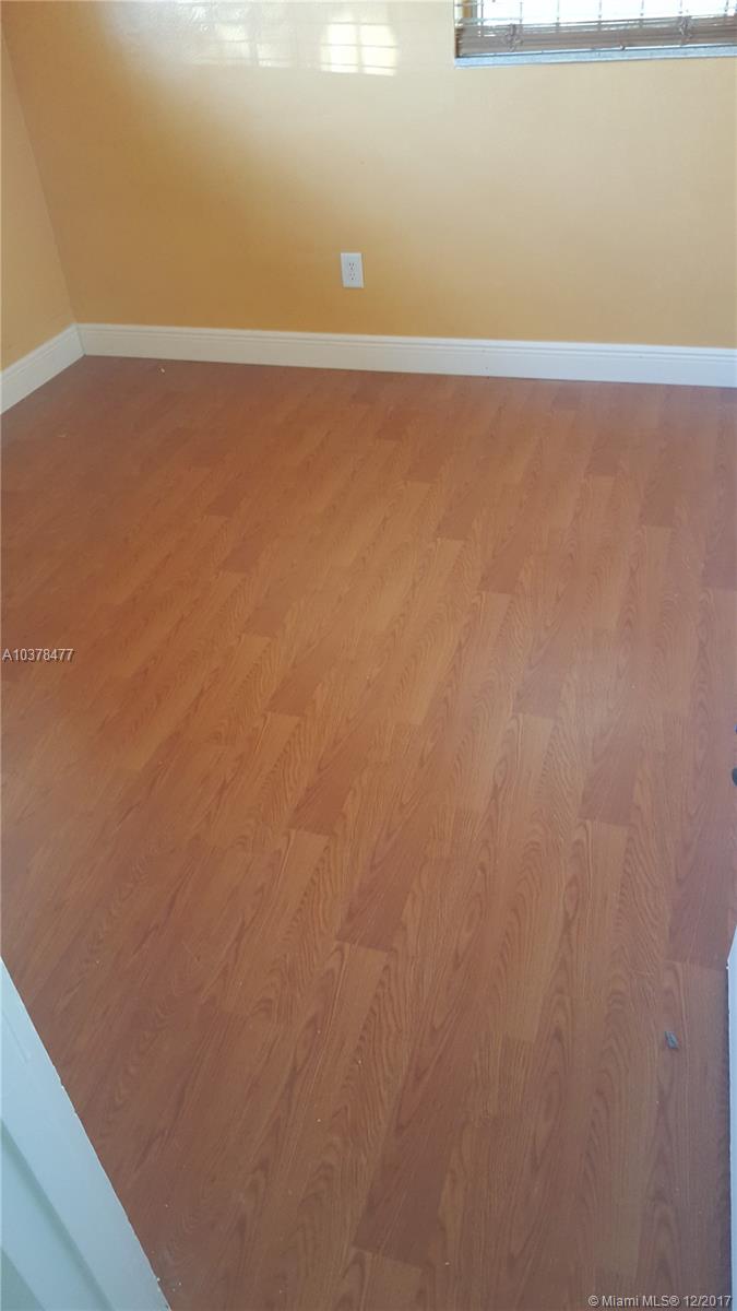 CAROL CITY 4TH ADDN - Residential