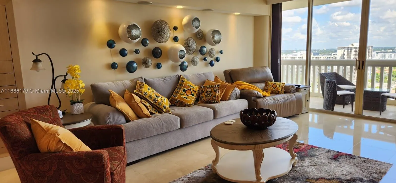 Aventura, Florida 33160, United States, 2 Bedrooms Bedrooms, ,2 BathroomsBathrooms,Residential,Active,218659