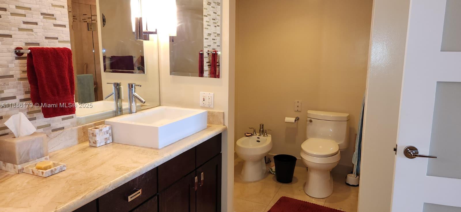 2000 ISL BLVD WILLIAMS IS - Residential Lease