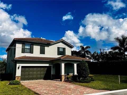 8605 Patron Ln Lake Worth FL 33467