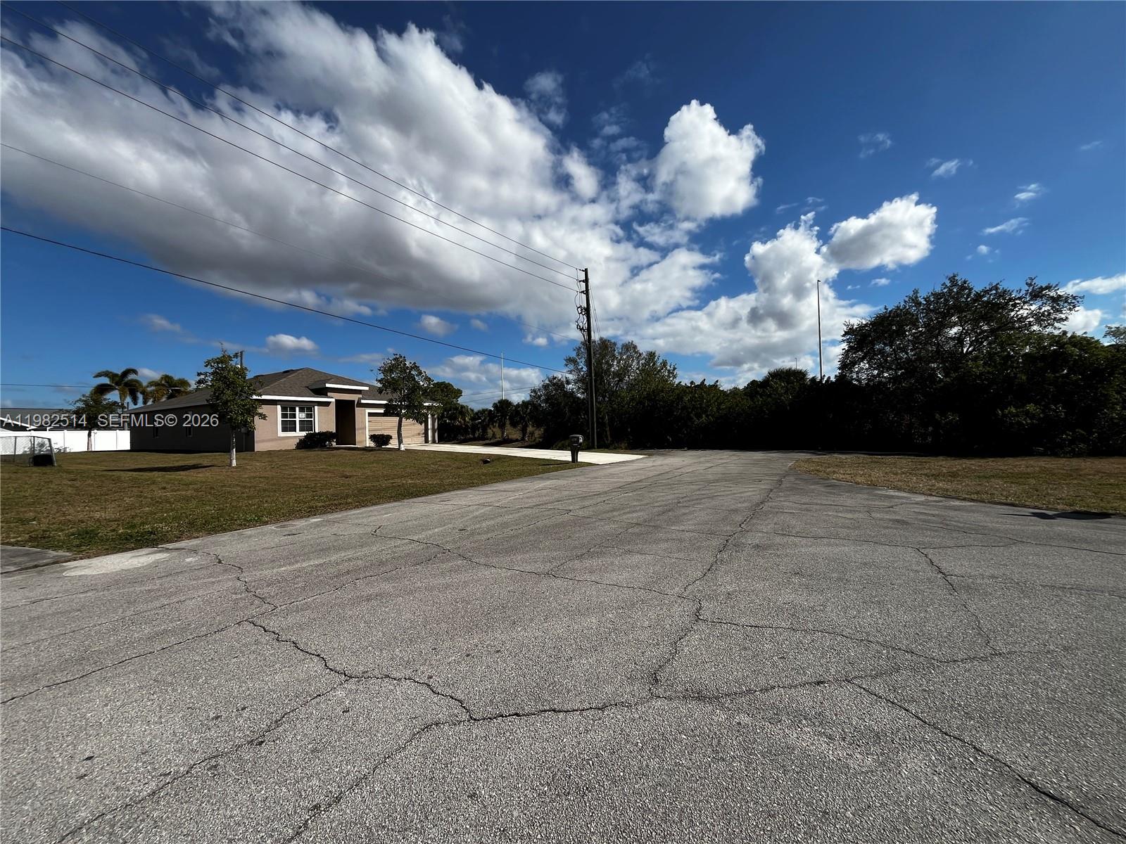 PORT ST LUCIE SECTION 35 - Residential