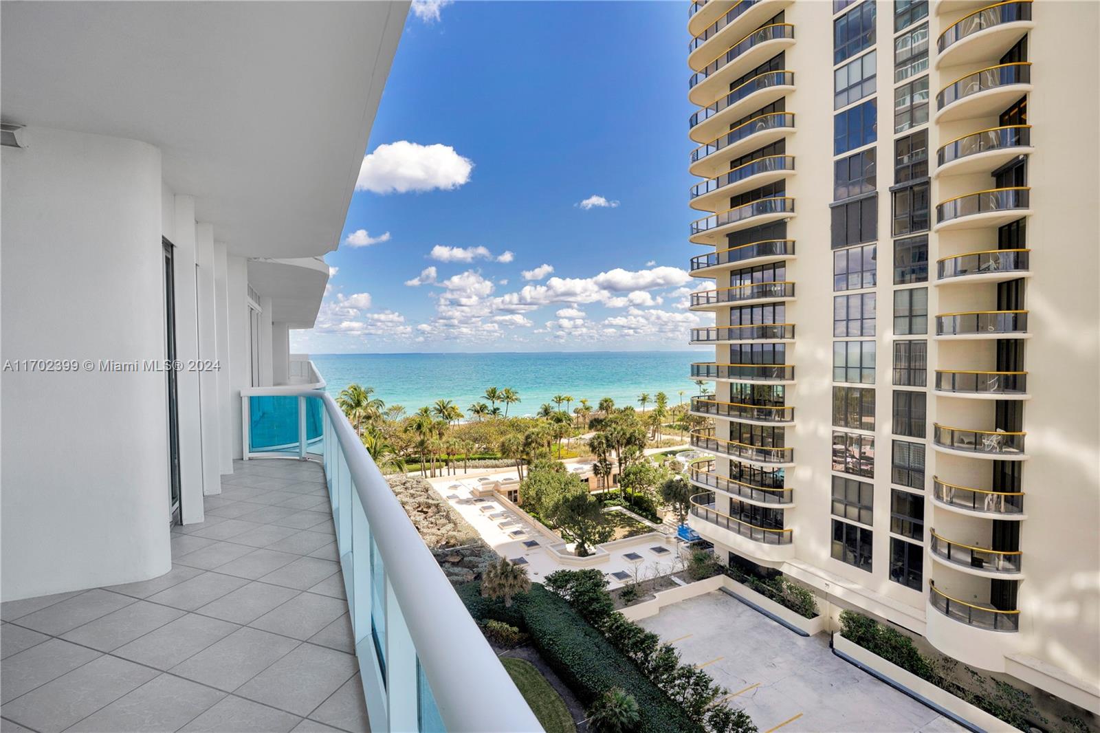 THE PALACE AT BAL HARBOUR - Residential