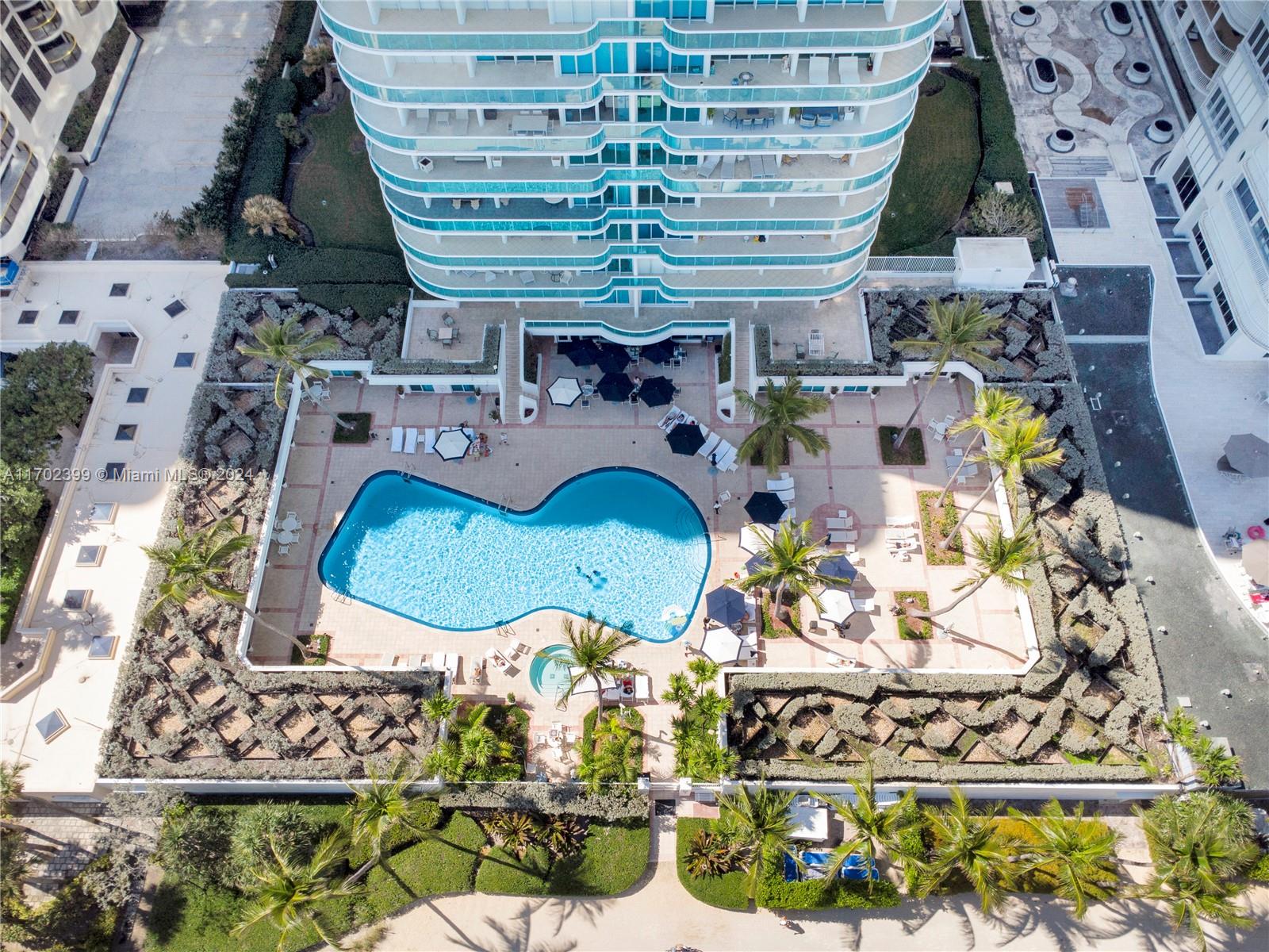 THE PALACE AT BAL HARBOUR - Residential