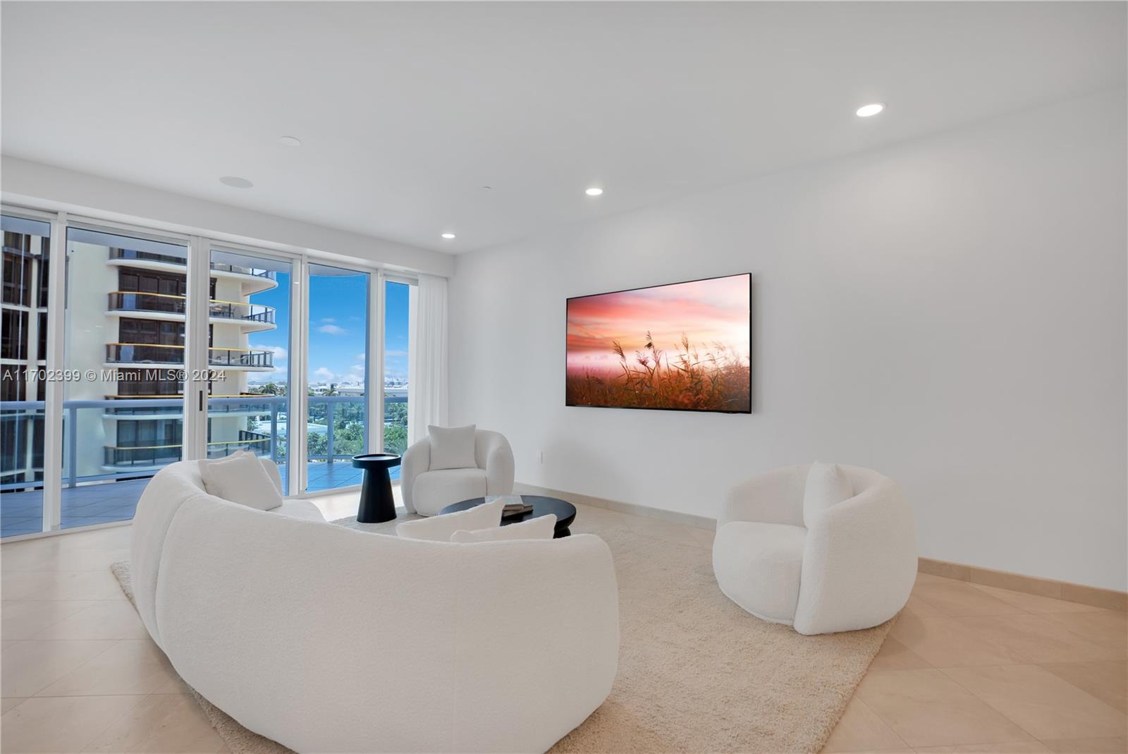 THE PALACE AT BAL HARBOUR - Residential