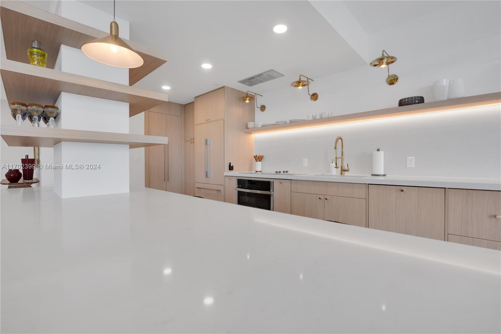 THE PALACE AT BAL HARBOUR - Residential