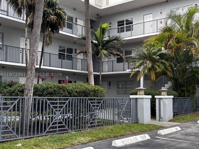 2200 S Ocean Dr