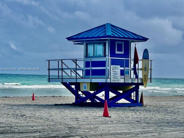 WATERWAY @ HOLLYWOOD BEAC - Residential