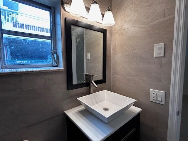 WATERWAY @ HOLLYWOOD BEAC - Residential