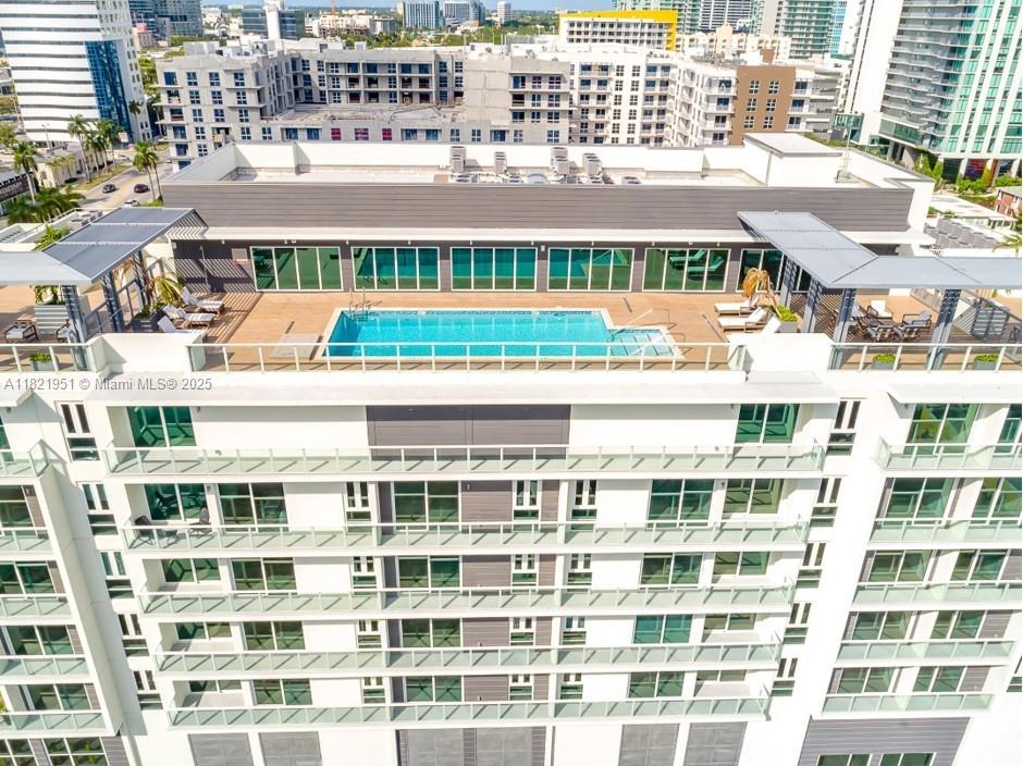 321 Ne 26th St 717, Miami, Broward County, Florida - 2 Bedrooms  
2 Bathrooms - 