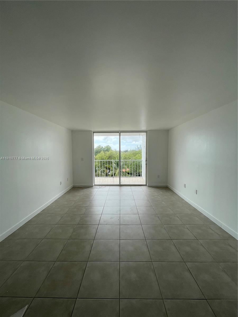 NIRVANA CONDO NO FOUR CON - Residential