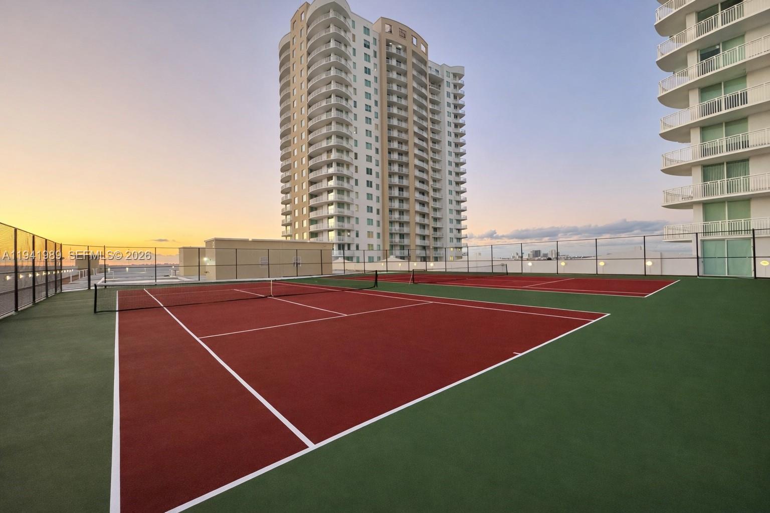 DUO CONDOMINIUM EAST - Residential Lease