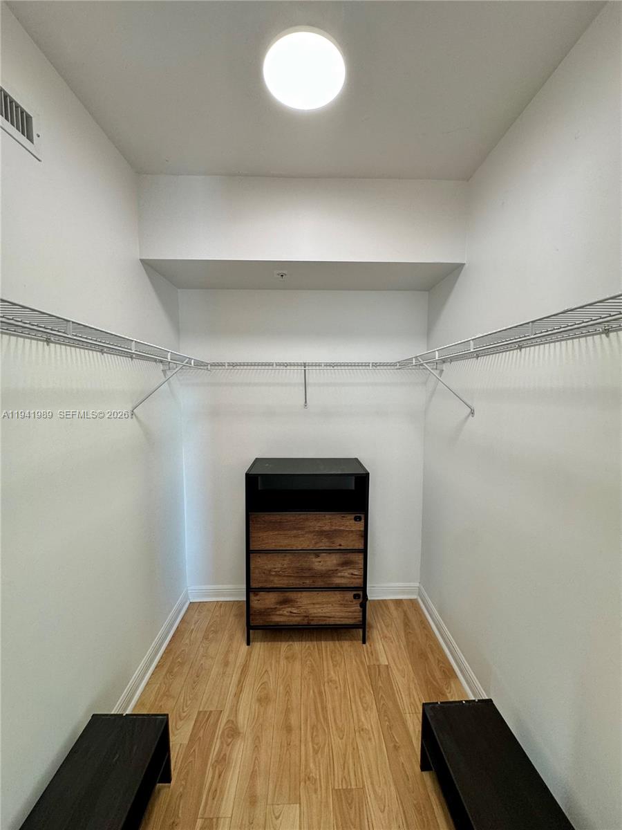 DUO CONDOMINIUM EAST - Residential Lease