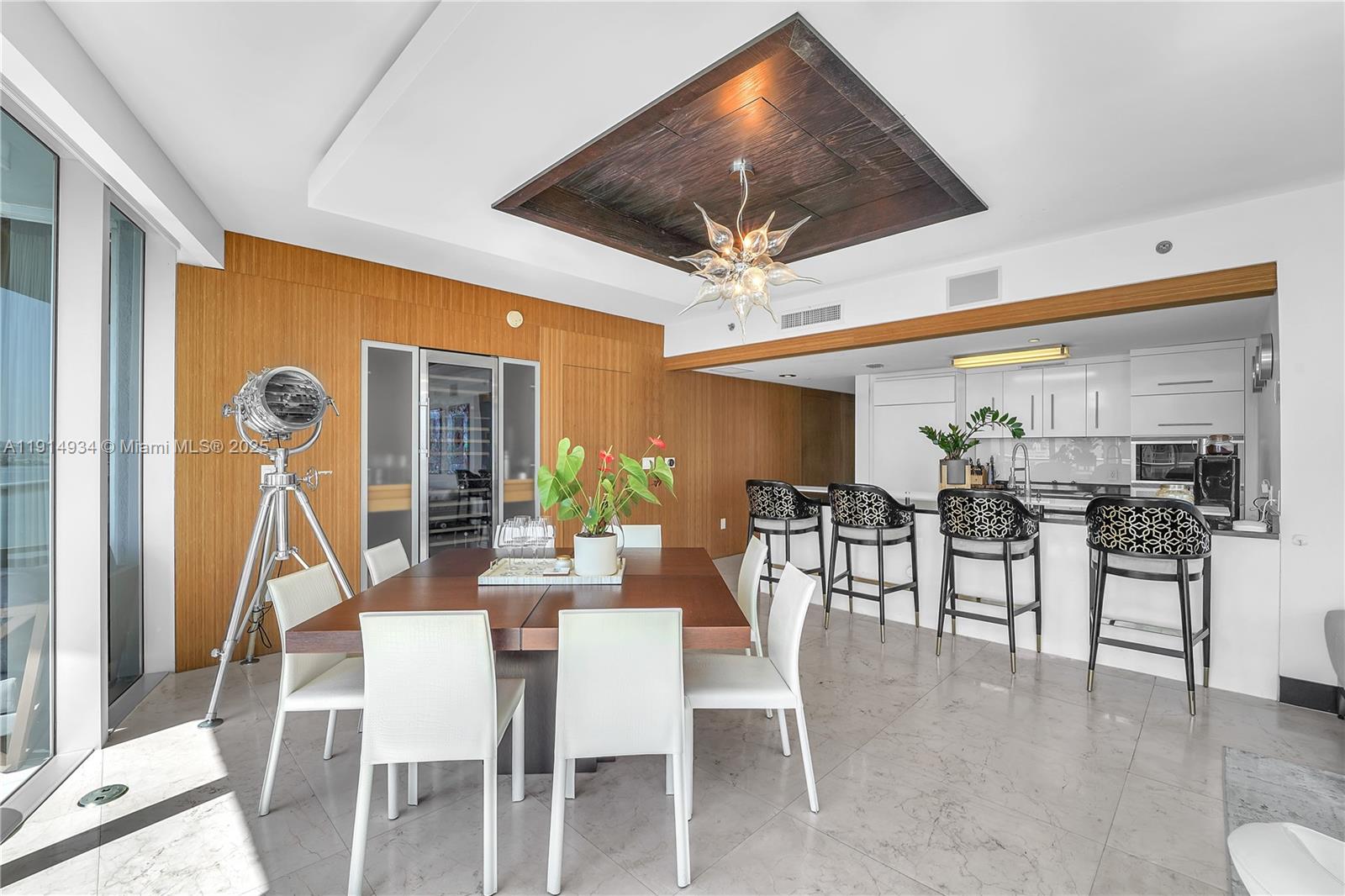 ICONBRICKELL CONDO NO 1 - Residential