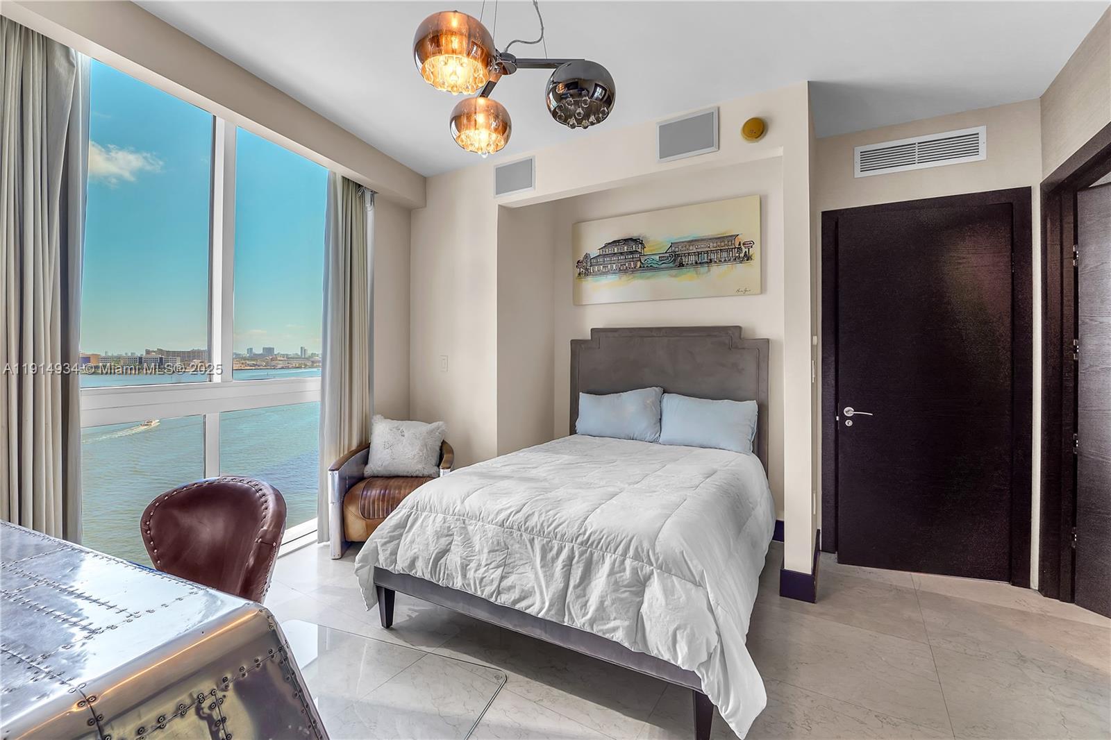 ICONBRICKELL CONDO NO 1 - Residential