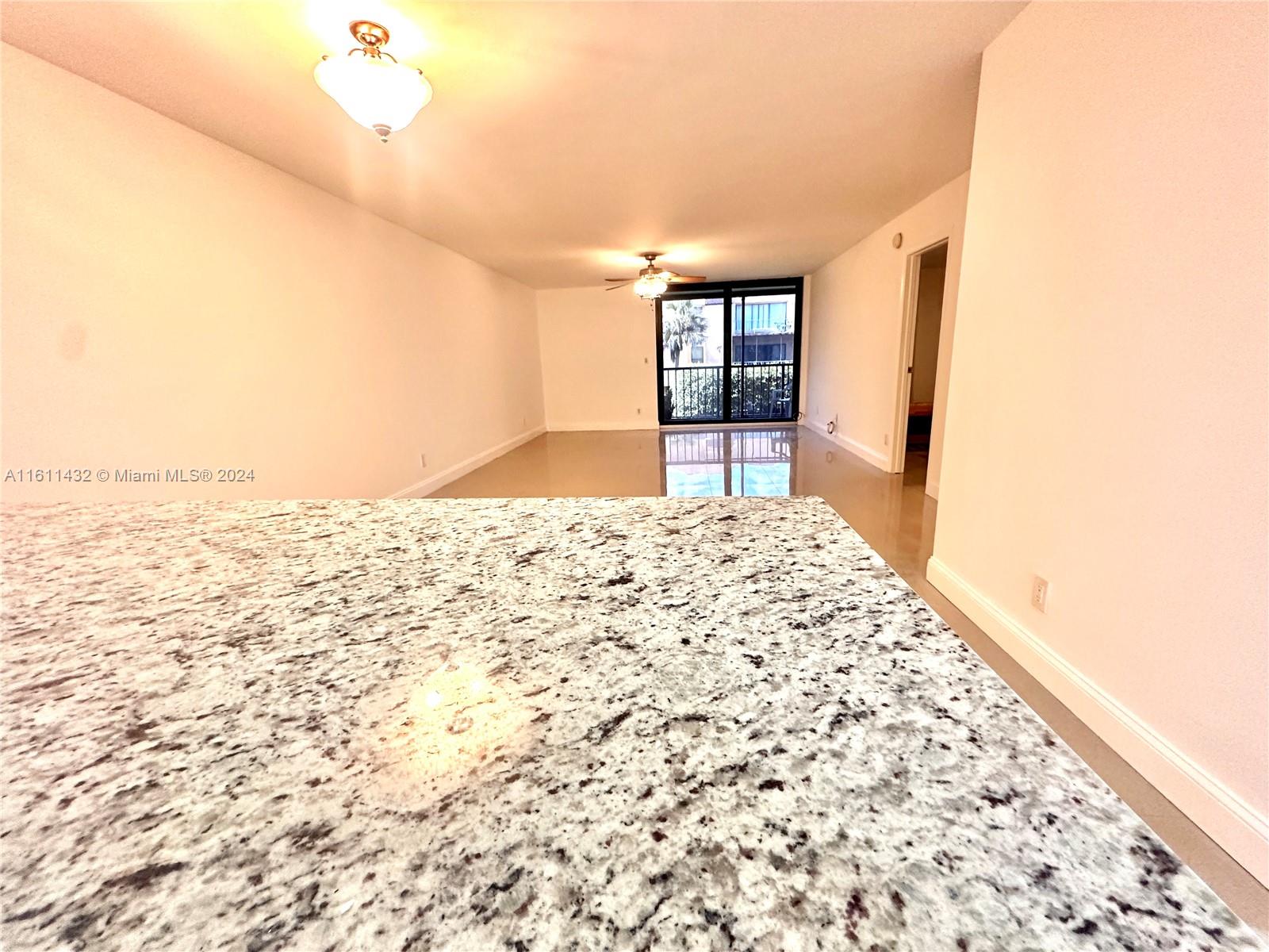 LAGO WEST CONDOMINIUM - Residential