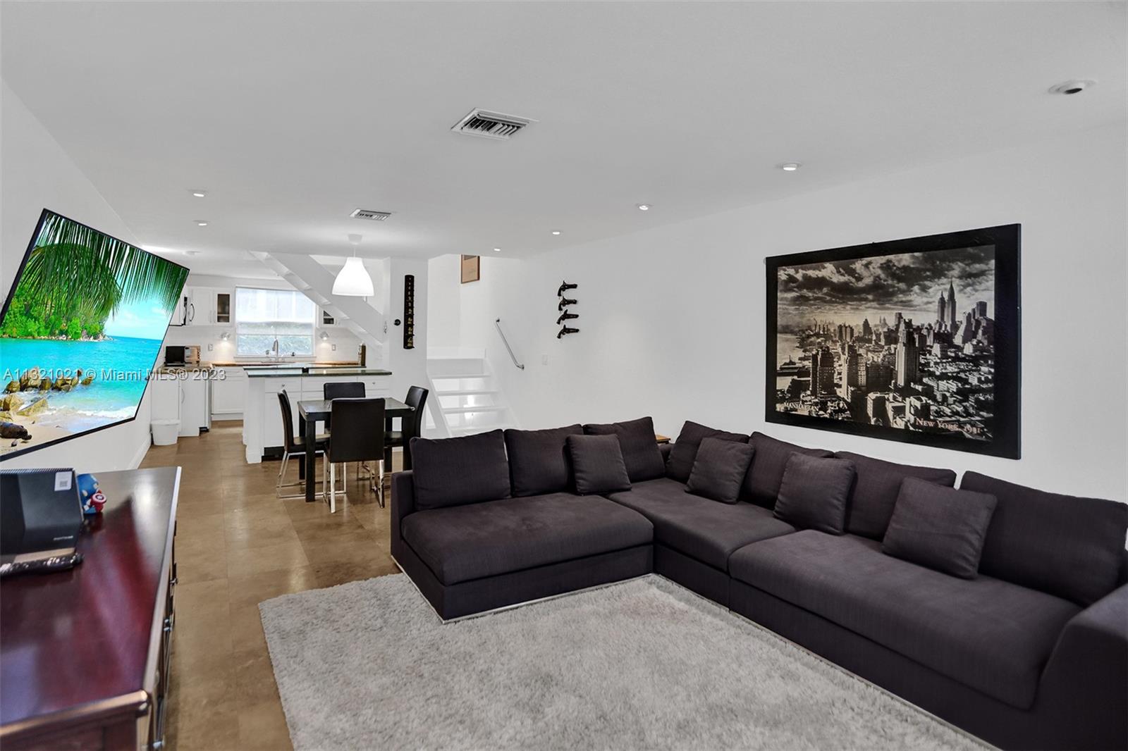 MERIDIAN PLACE CONDO - Residential Lease