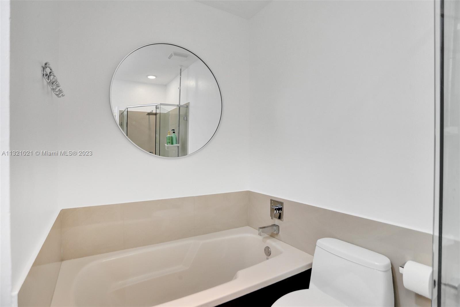 MERIDIAN PLACE CONDO - Residential Lease