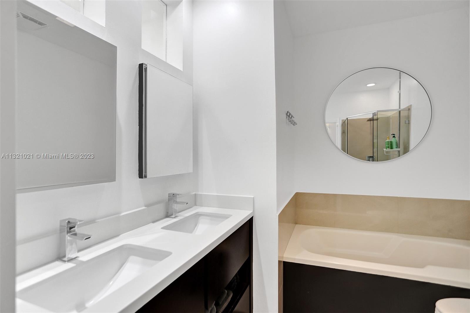 MERIDIAN PLACE CONDO - Residential Lease