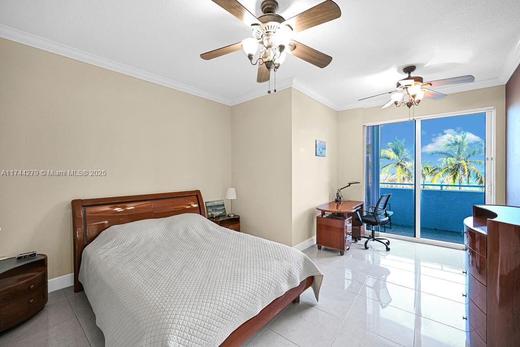 THE WAVERLY AT SURFSIDE - Residential