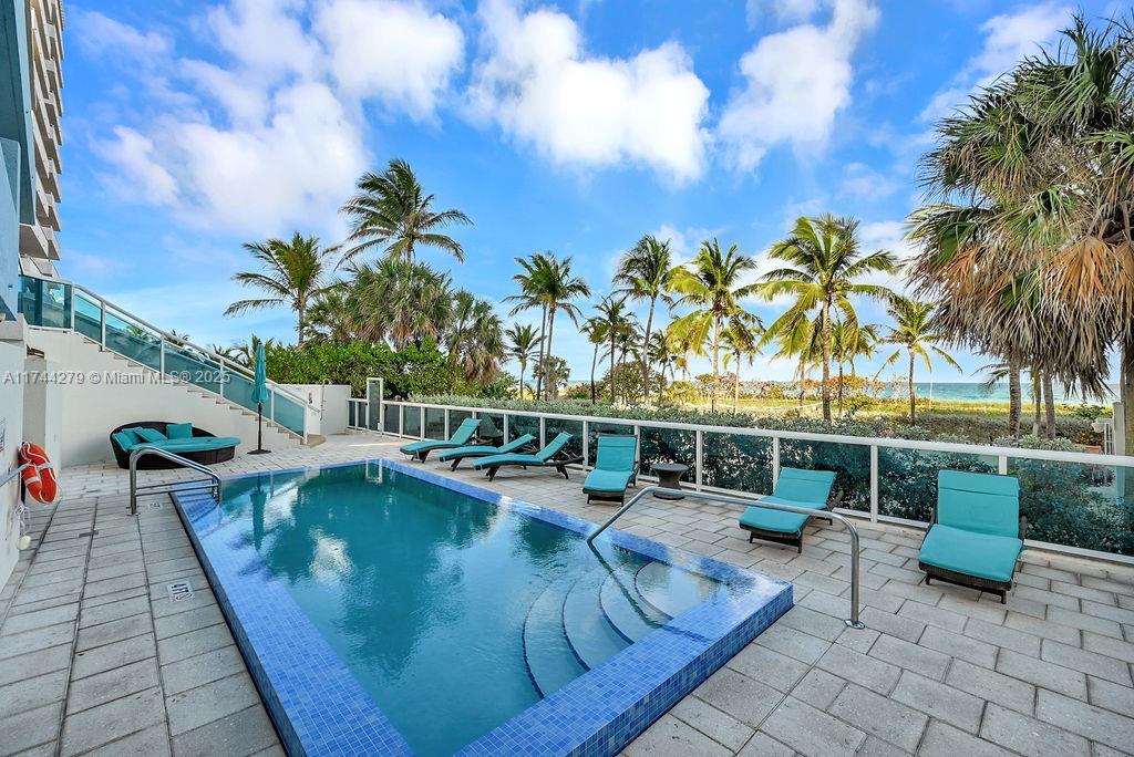 THE WAVERLY AT SURFSIDE - Residential