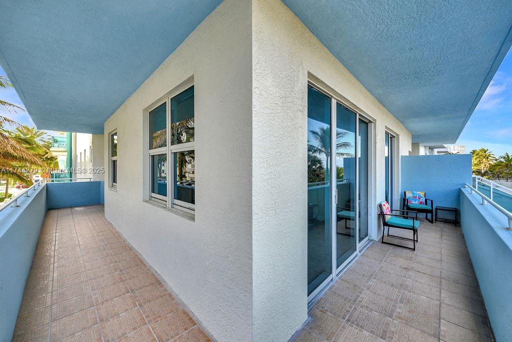 THE WAVERLY AT SURFSIDE - Residential