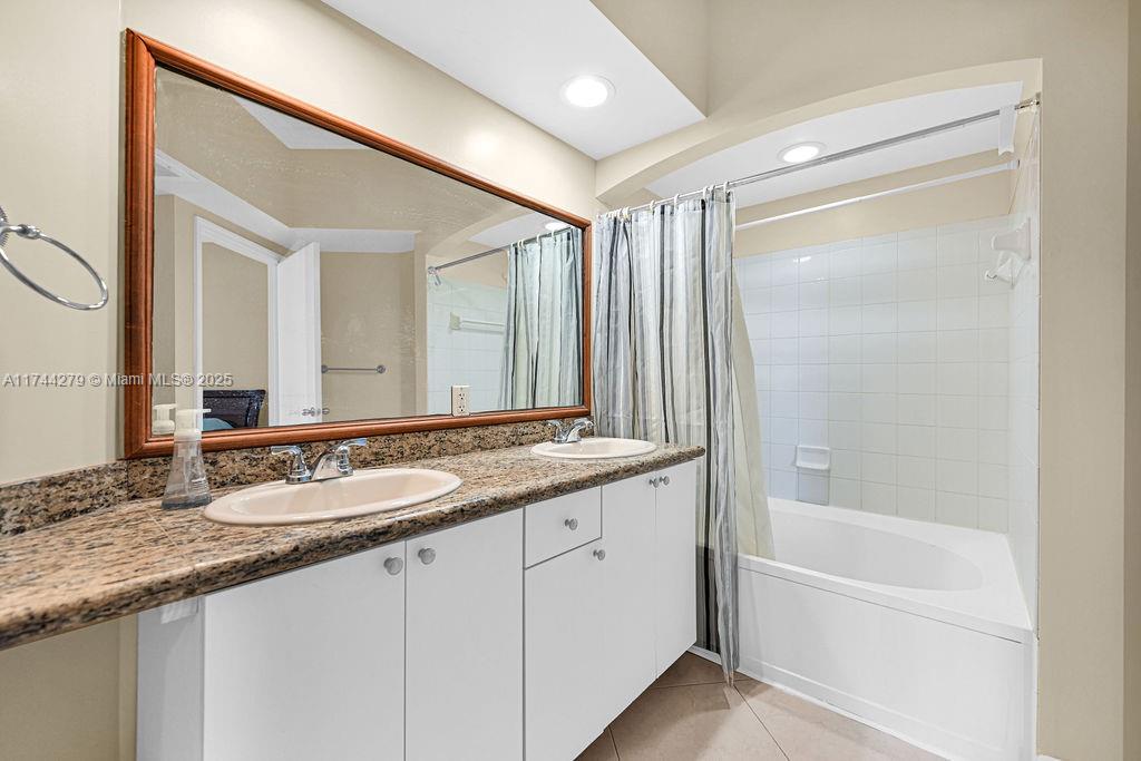 THE WAVERLY AT SURFSIDE - Residential