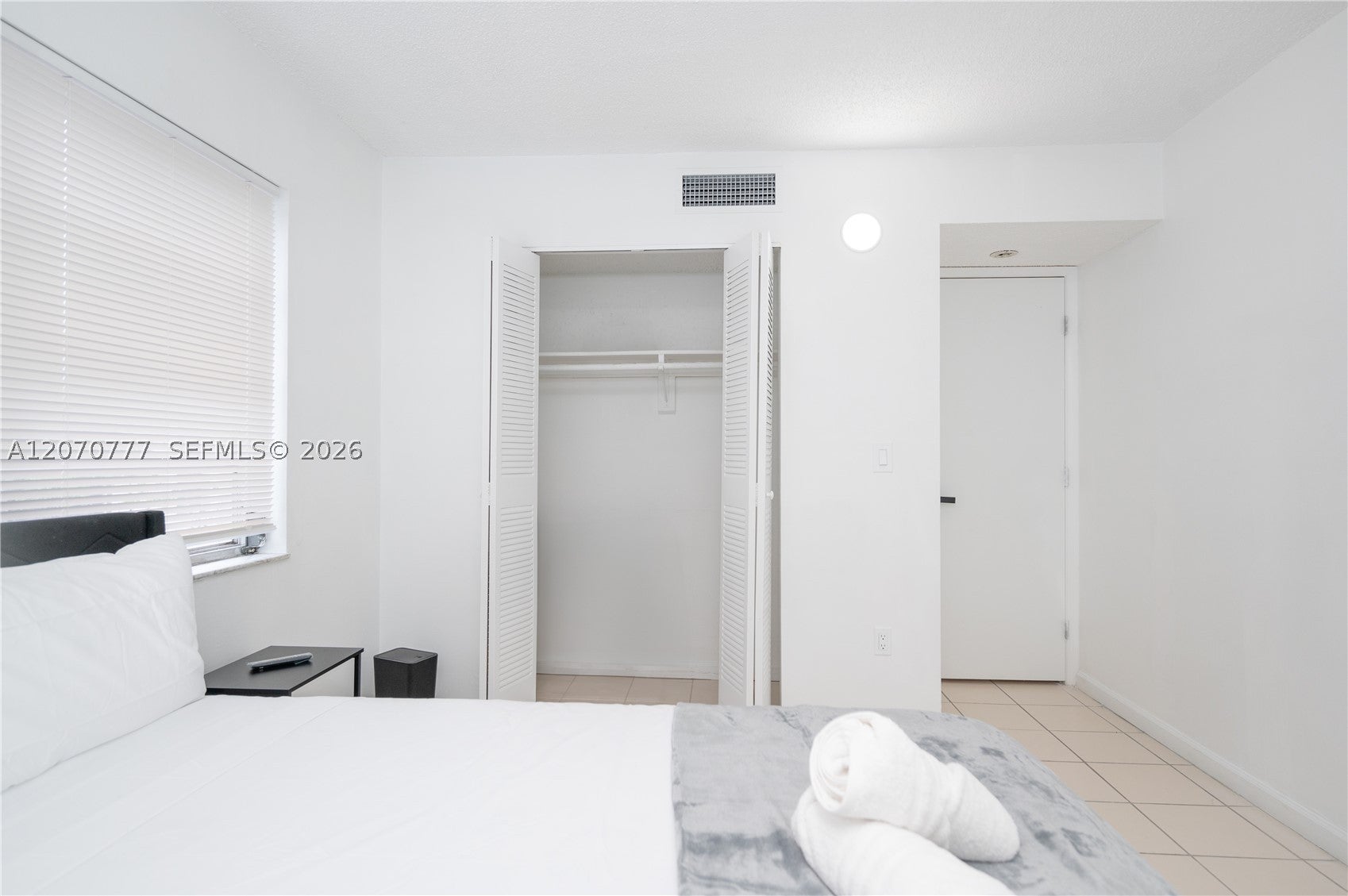 500 NE 26th St 2C