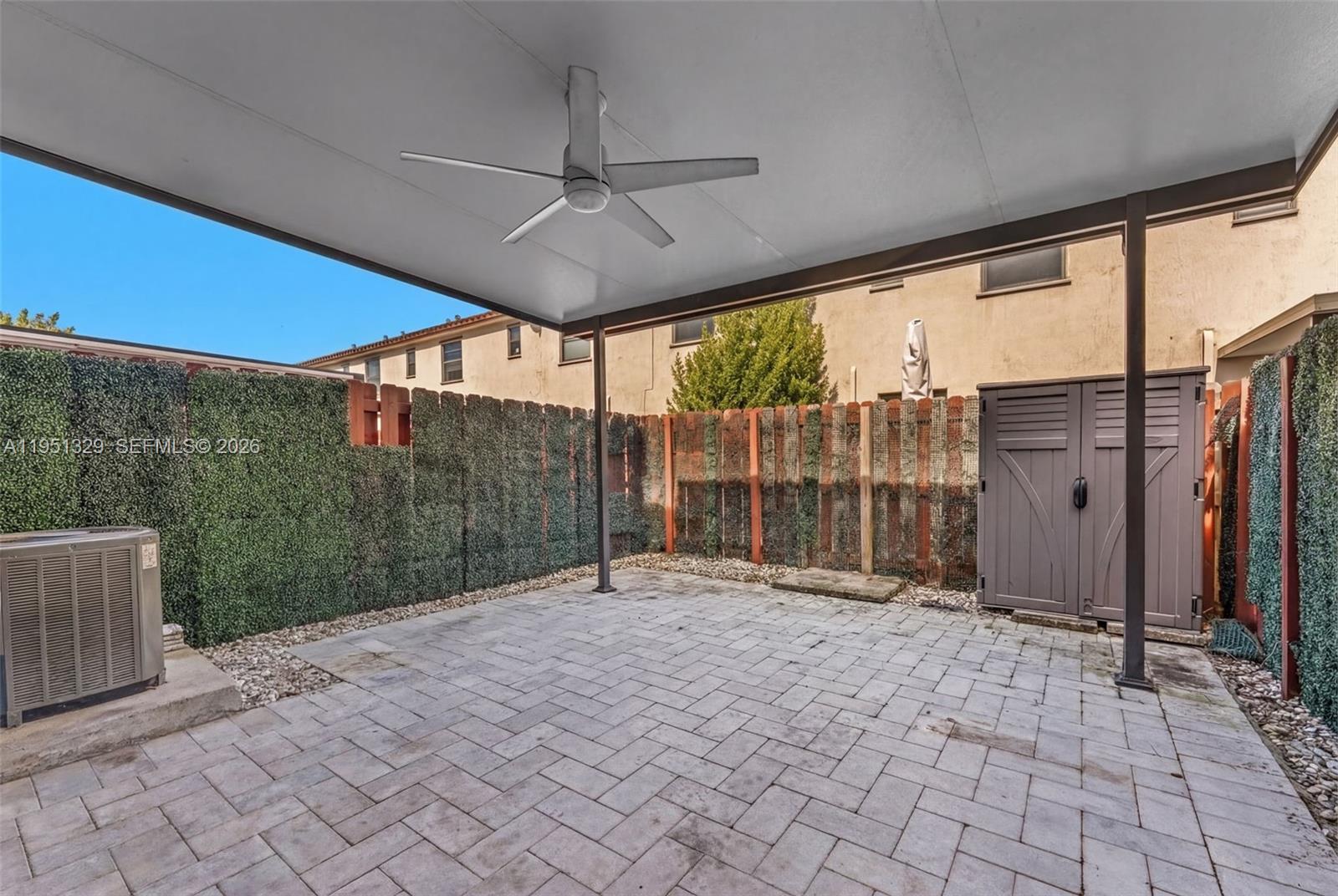 COCO PALM ESTATES - Residential