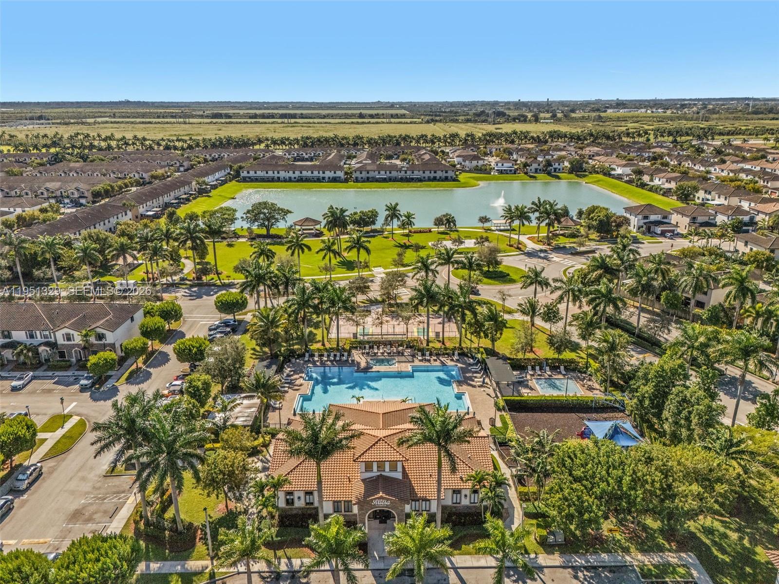 COCO PALM ESTATES - Residential