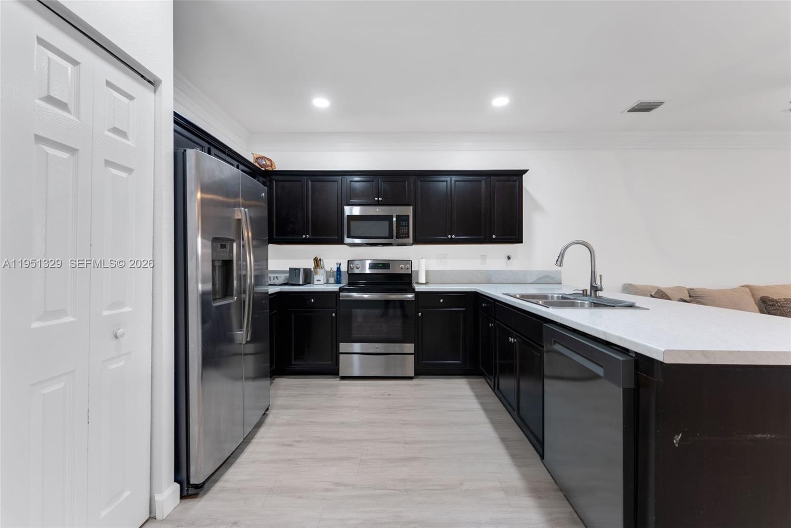 COCO PALM ESTATES - Residential